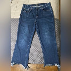 Straight leg Charlie B cropped fringe hem jean